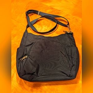 Travelon crossbody anti-theft bag, blue